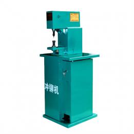 Riveting machine