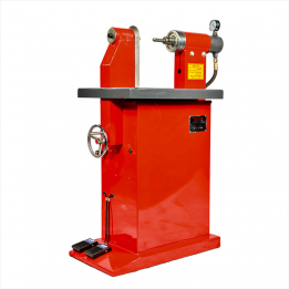 Riveting machine